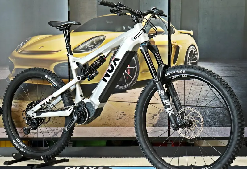 NOX Hybrid Enduro 7.1 Pro RAW