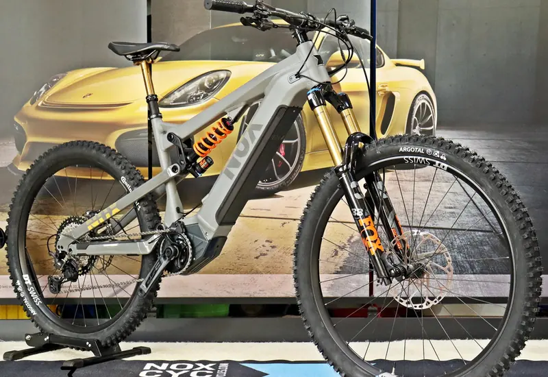 NOX Hybrid Enduro 7.1 Ultra Smoke