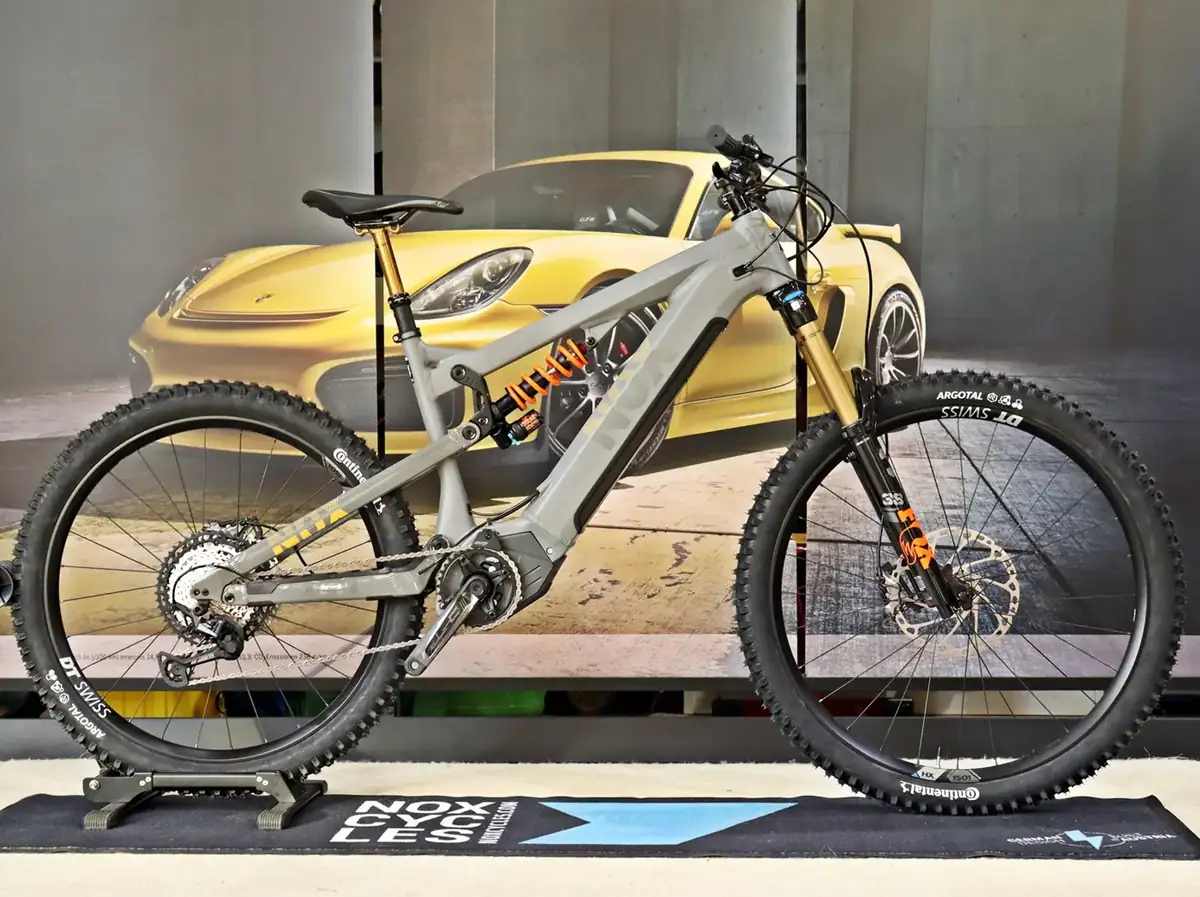 NOX Hybrid Enduro 7.1 Ultra Smoke – Ansicht 4