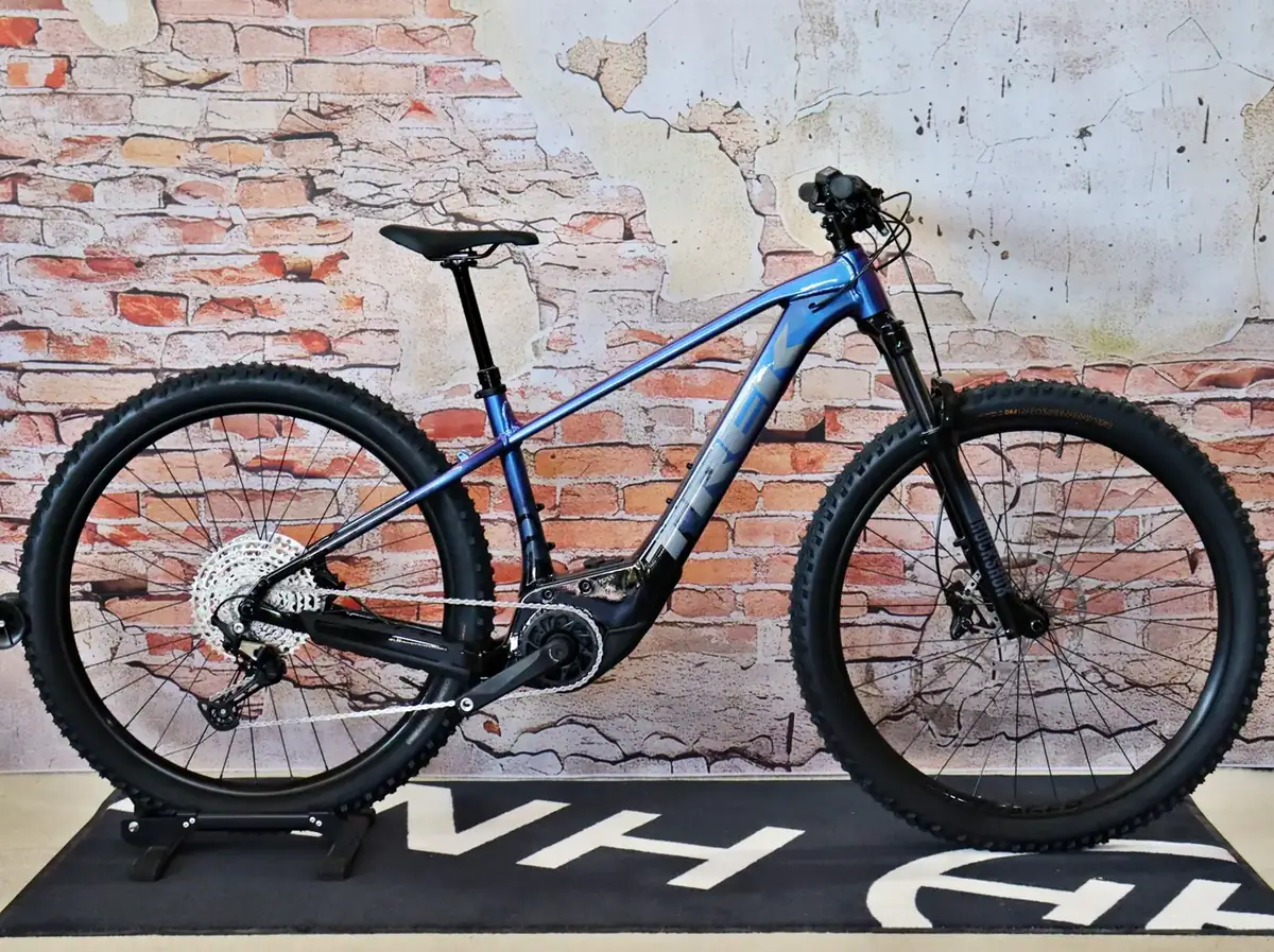 Trek Marlin+ 8 Purple Flip/Black Fade – Ansicht 4