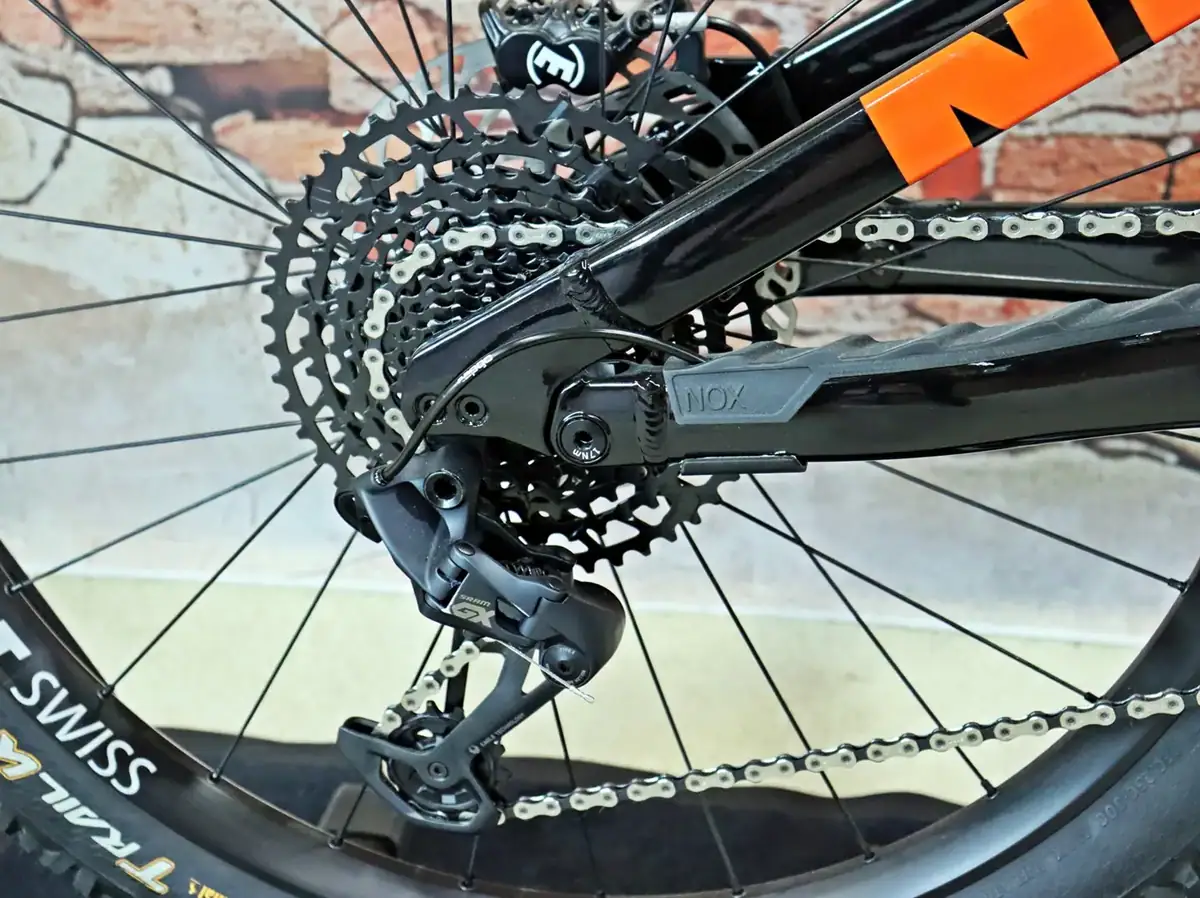 NOX Hybrid Enduro 7.1 Pro Brose – Ansicht 2