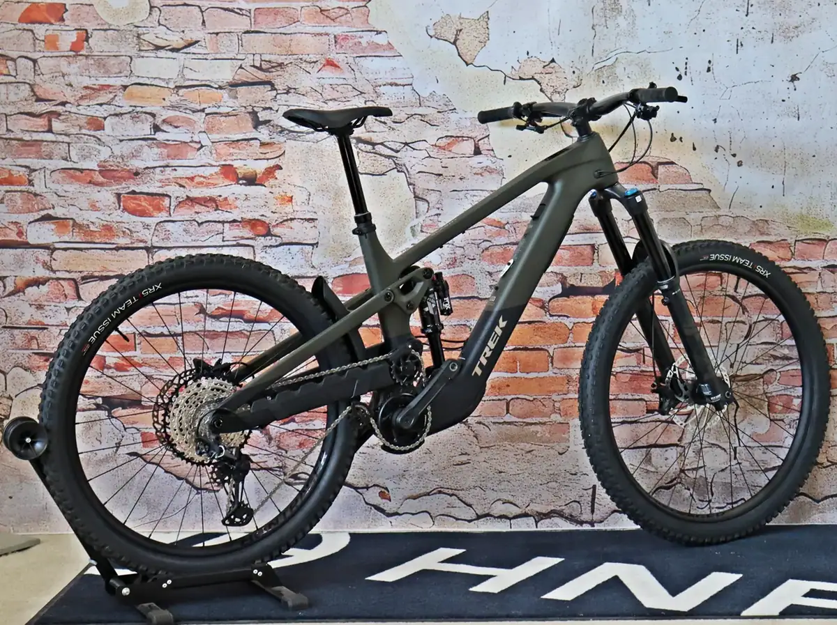 Trek Slash+ 9.7 SLX/XT Olive Drab – Ansicht 3