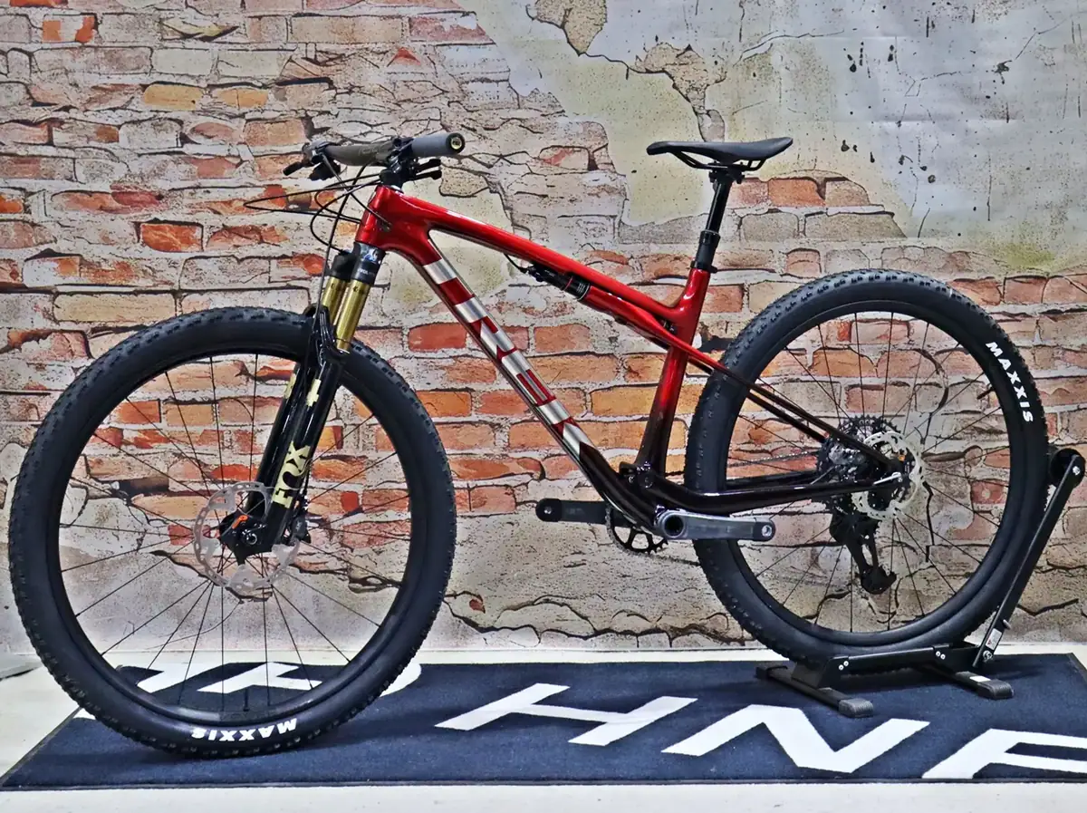 Trek Supercaliber SLR 9.8 XT Di2 Gen 2 – Detailansicht 2