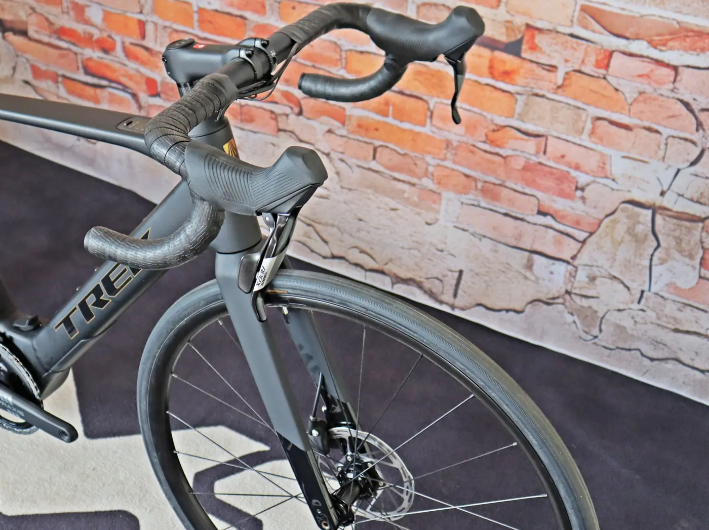 Trek Domane + ALR 5 – Detailansicht 1