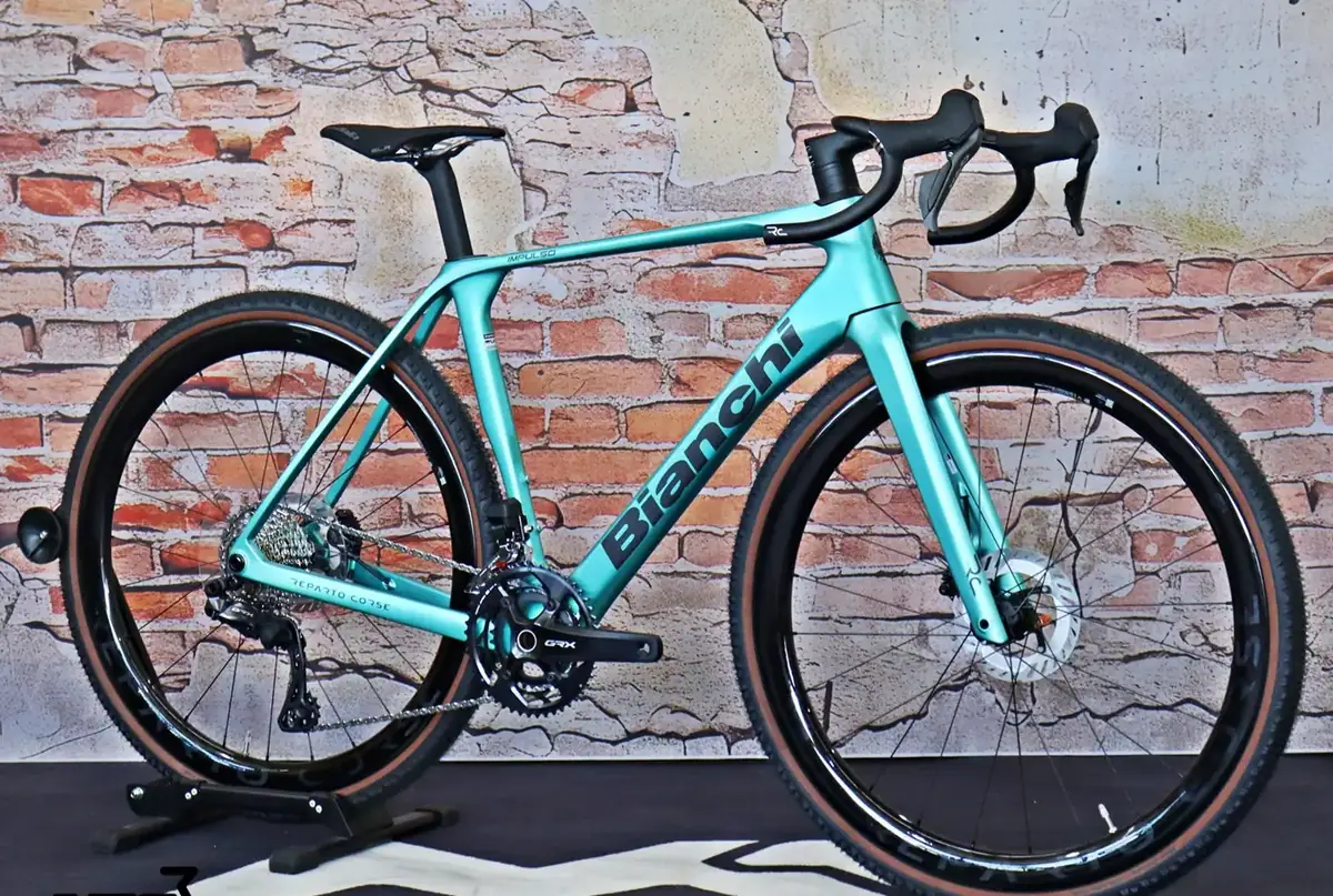 Bianchi Impulso RC GRX 825 Di2 2x12sp Raudibotn Camo / Sand – Ansicht 2
