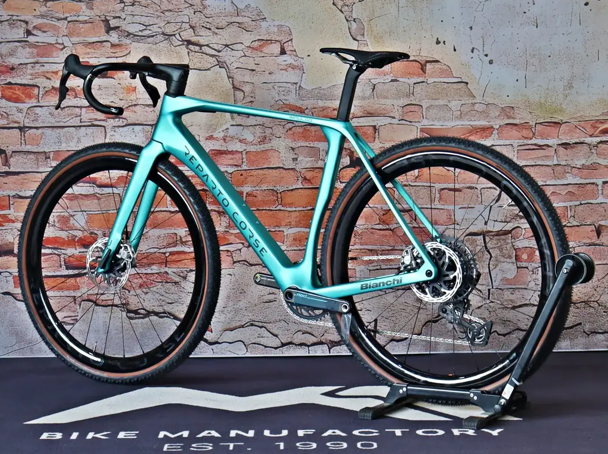 Bianchi Impulso RC SRAM RED XPLR AXS 1×13 – Ansicht 4